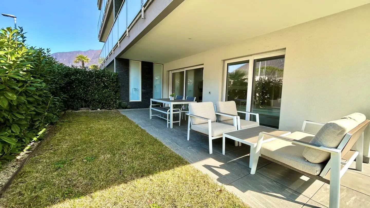 Apartment for rent - 6825 Capolago