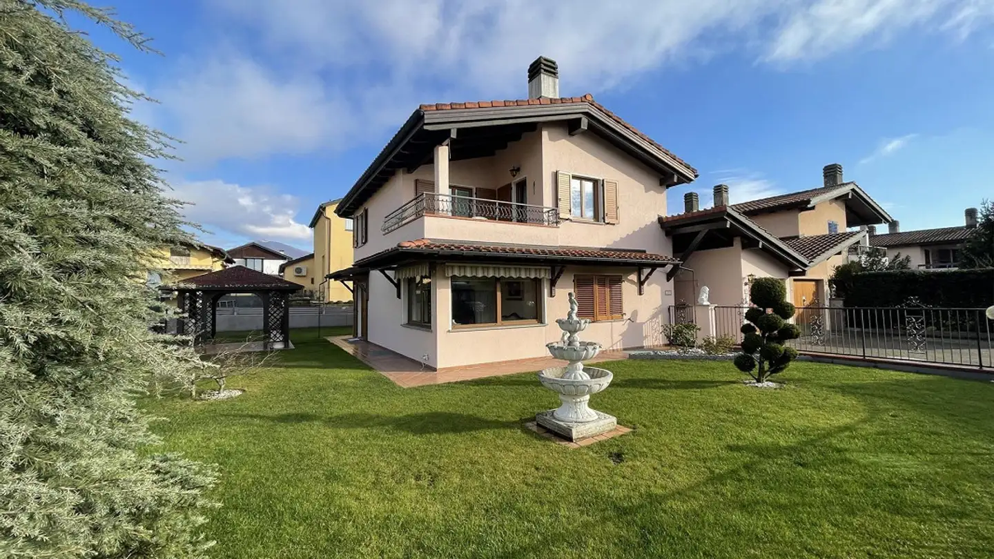 Single house for sale - 6855 Stabio