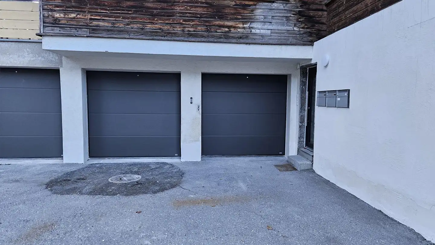 Garage individuel à louer - Rosmaringasse 2, 7220 Schiers