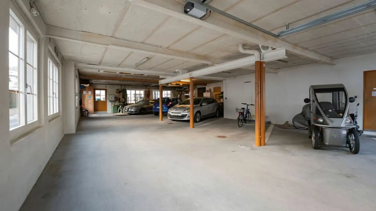 Mixed-use building for sale - Waagtalstrasse 12, 8842 Unteriberg - Photo 4