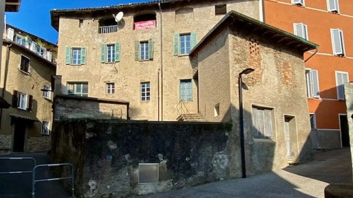 Single house for sale - Piázzeta Di Medéia 7, 6822 Arogno