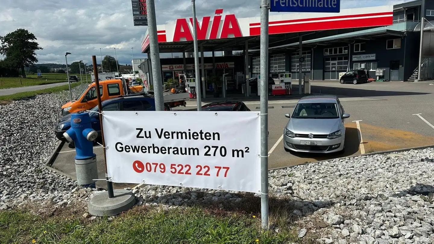 Commerciale in affitto - Peitschmatte 3, 3212 Gurmels - Photo 2