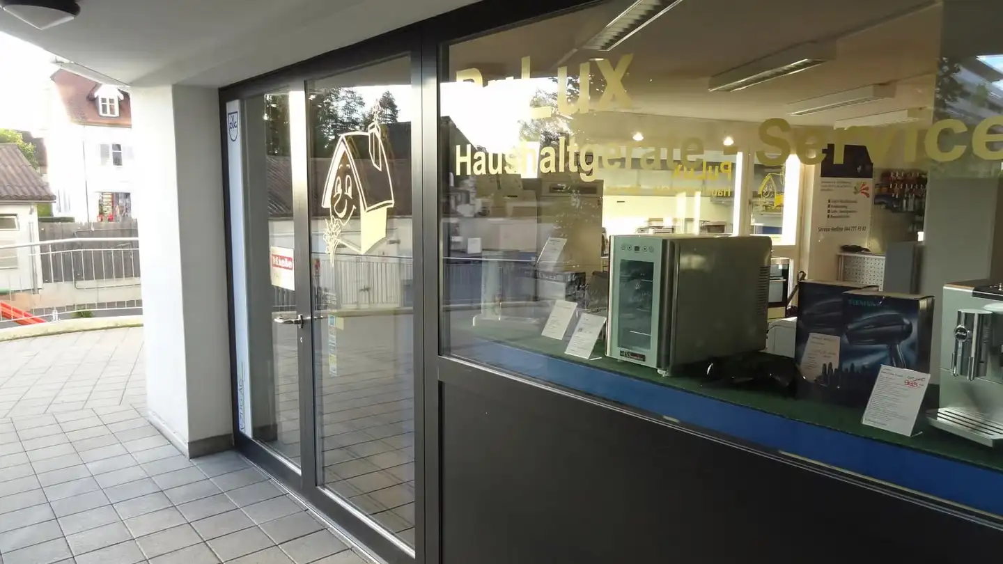 Negozio in affitto - Zürichstrasse 128, 8910 Affoltern am Albis