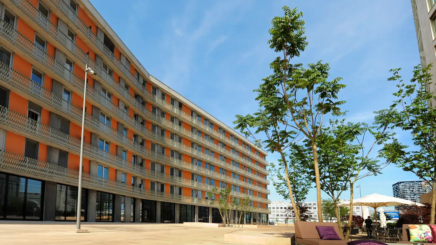 Negozio in affitto - Turbinenstrasse 32, 8005 Zürich