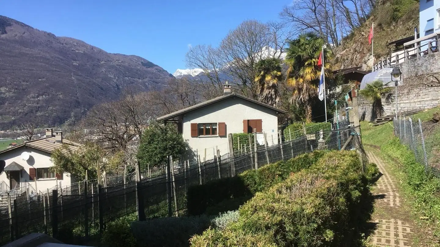 Appartement à louer - Via Sasso Piatto 11b, 6512 Giubiasco