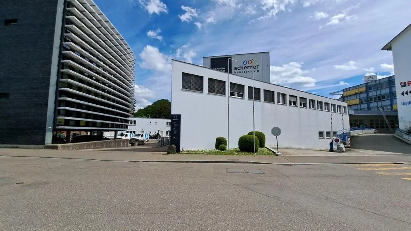 Underground parking space for rent - Rheinweg 1, 8200 Schaffhausen - Photo 2