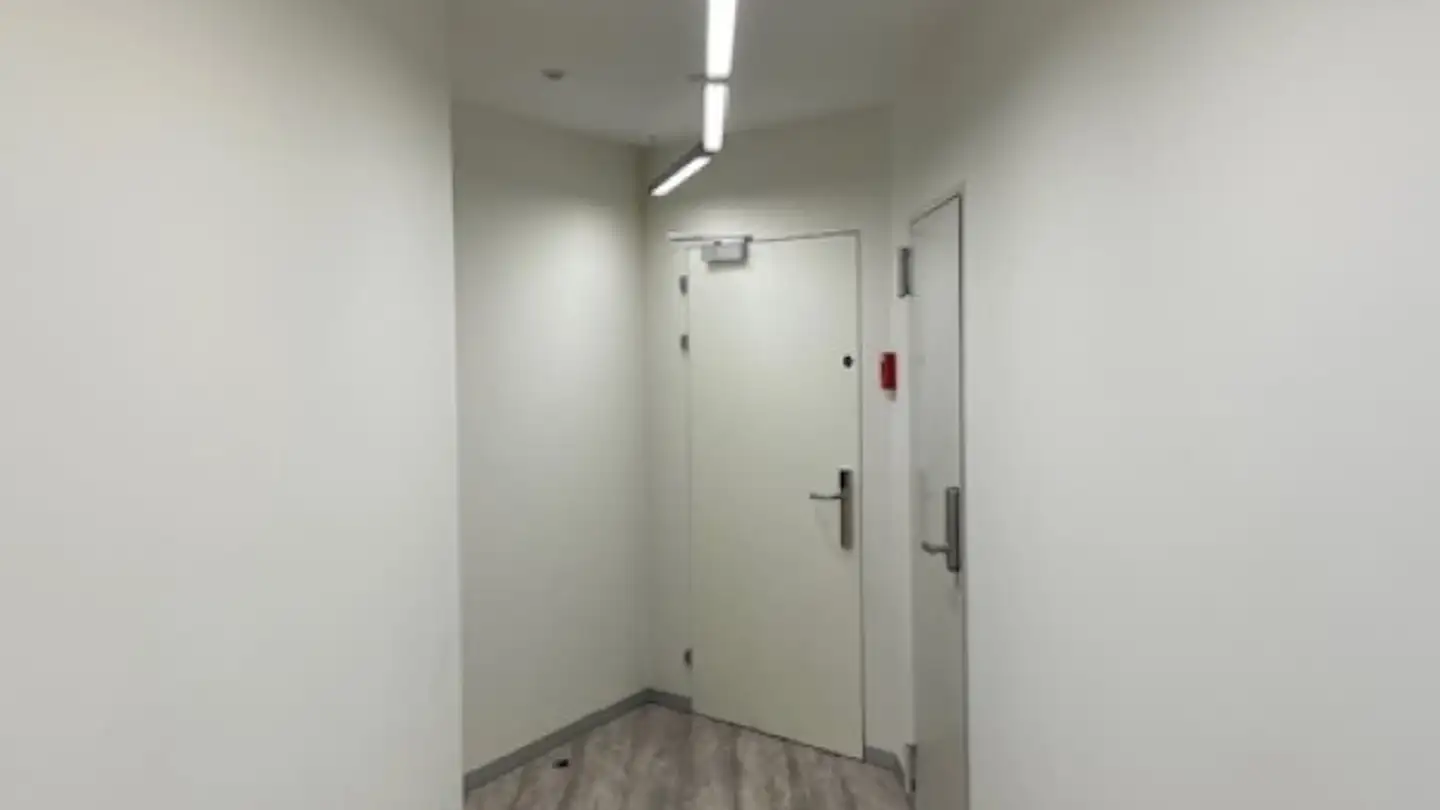 Office space for rent - Avenue De Montchoisi 15, 1006 Lausanne - Photo 2