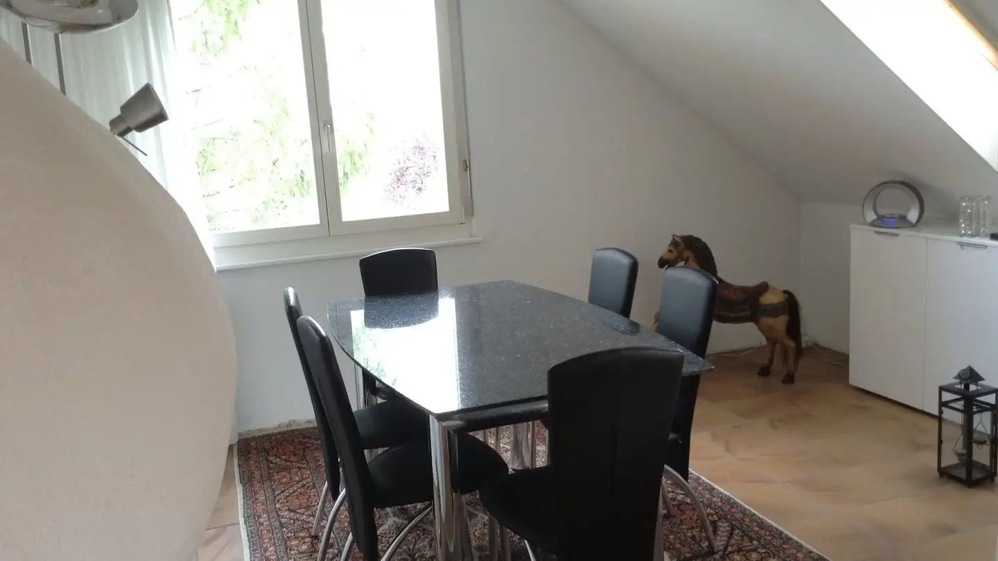 Attique à louer - Guschweg 6, 8618 Oetwil am See - Photo 3