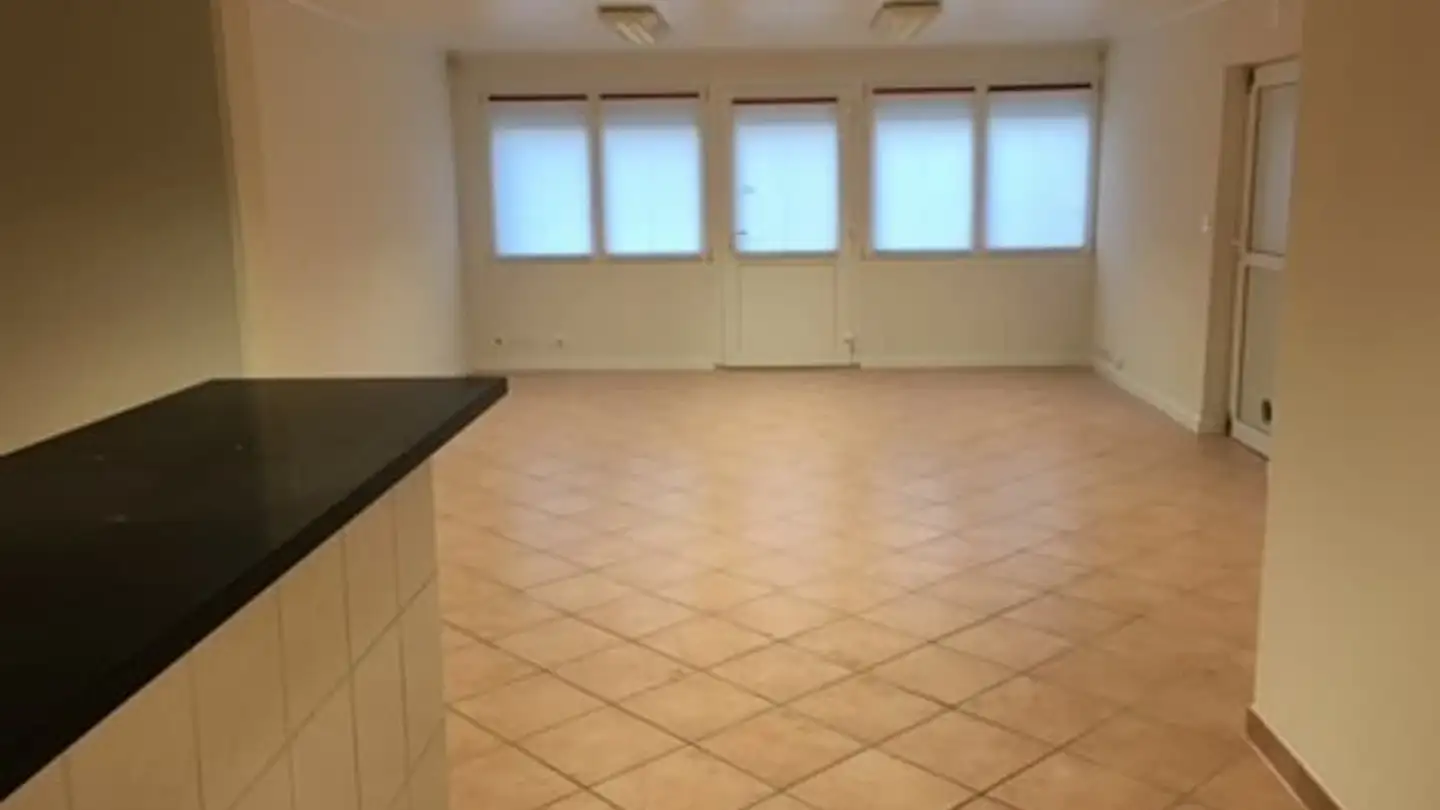 Commerciale in affitto - Route de l'Etraz 10, 1183 Bursins - Photo 2