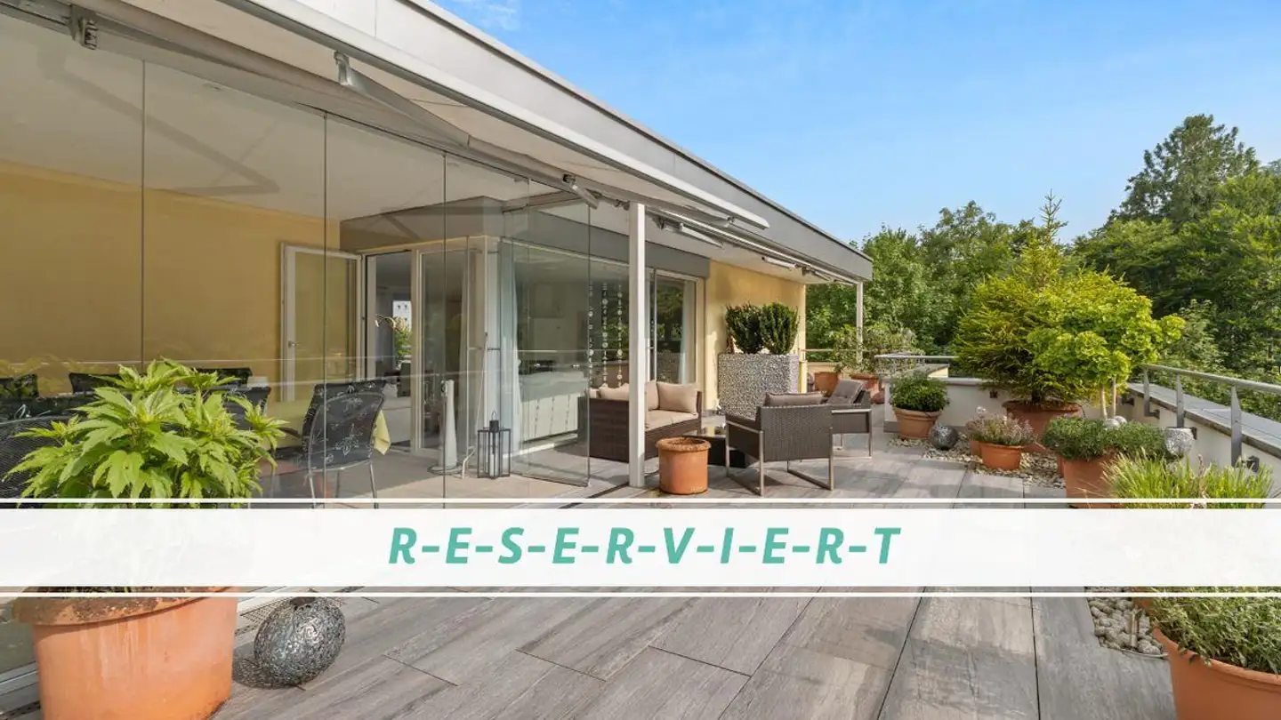 Penthouse for sale - 8136 Gattikon