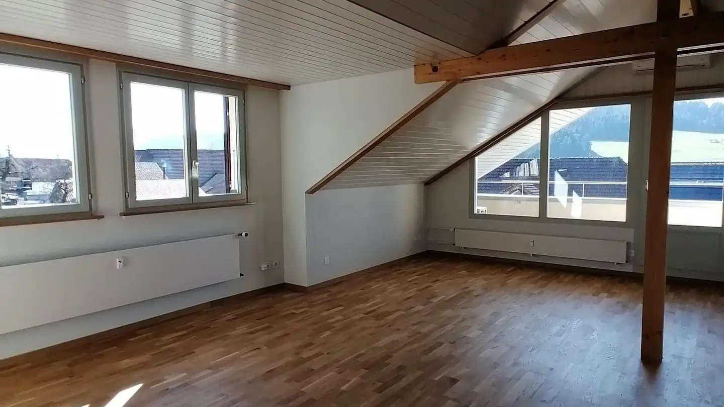 Attique à louer - Schulhausstrasse 7, 3510 Freimettigen - Photo 4
