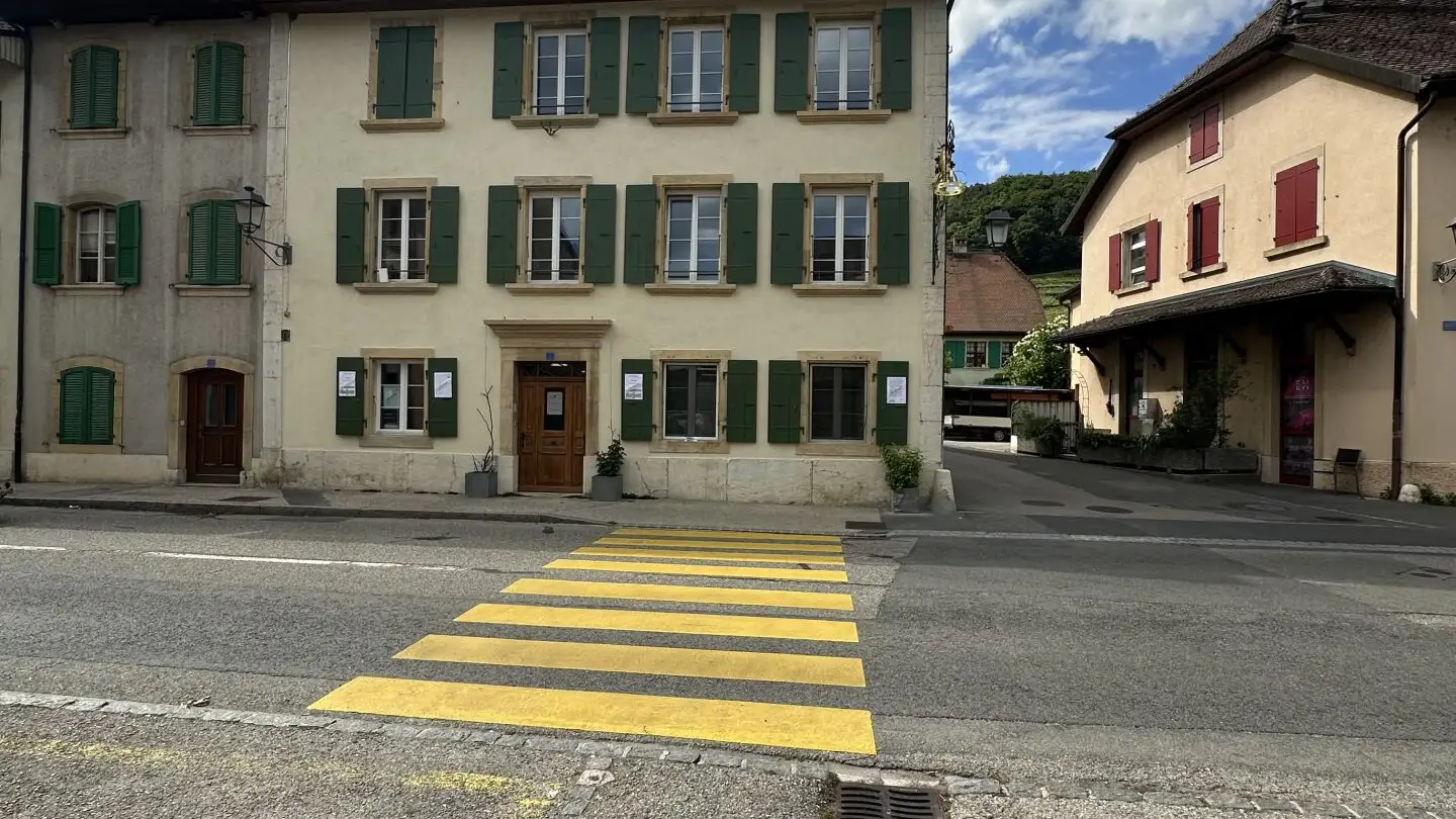 Bureau à louer - Route De Neuchâtel 2, 2088 Cressier NE