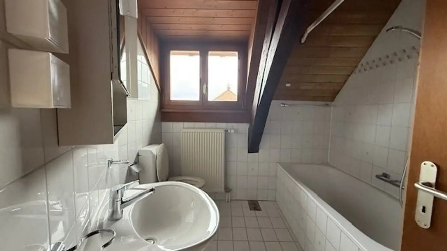 Wohnung mieten - Rue H.-F. Sandoz 26, 2710 Tavannes - Foto 3