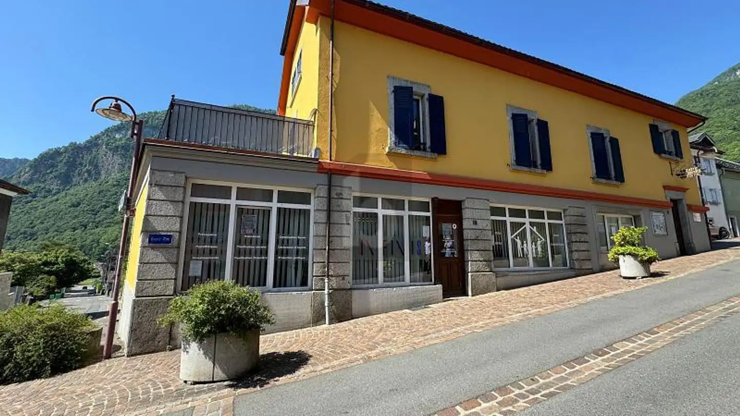 Spazio ufficio in affitto - 1896 Miex