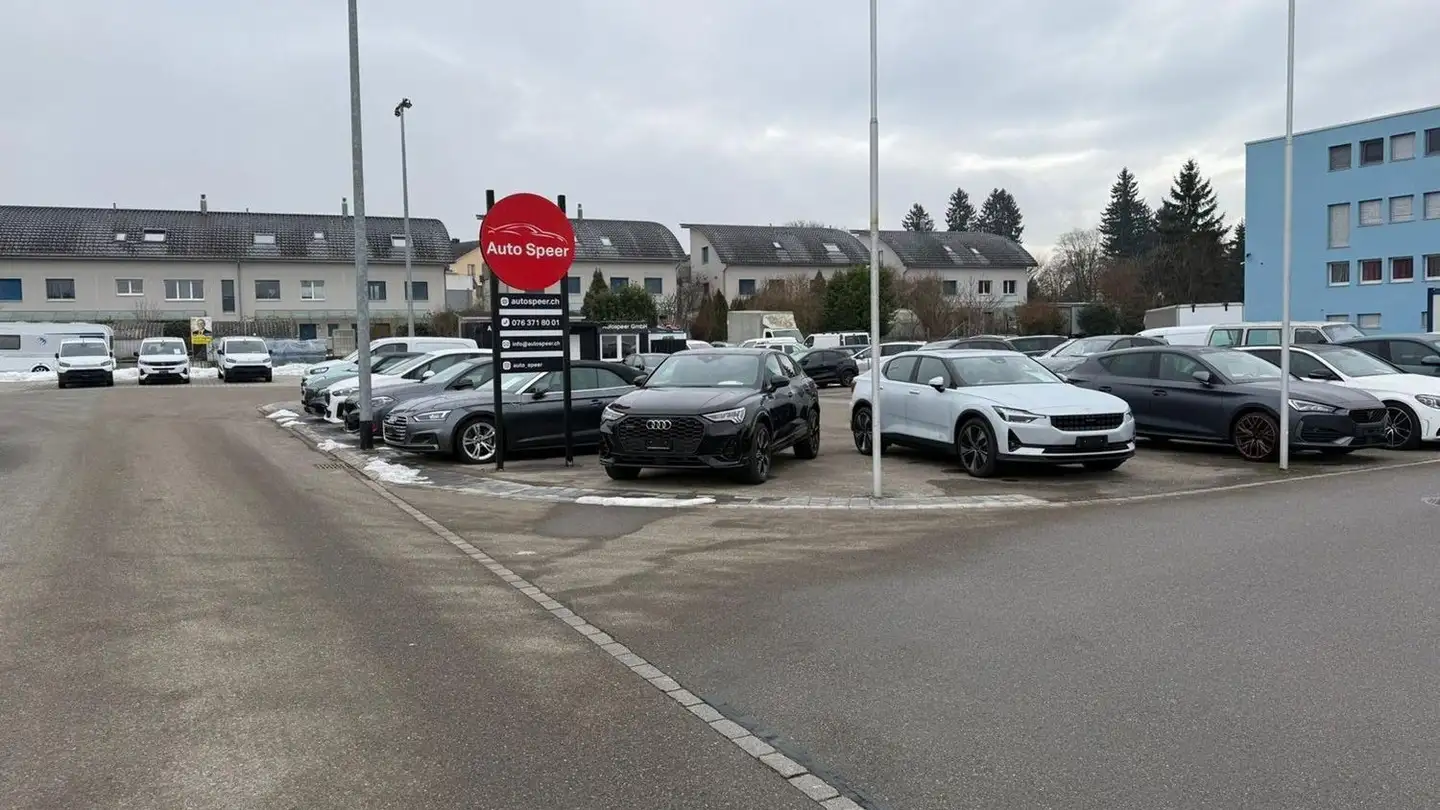 Industrial property for rent - Speerstrasse 1, 8330 Pfäffikon ZH