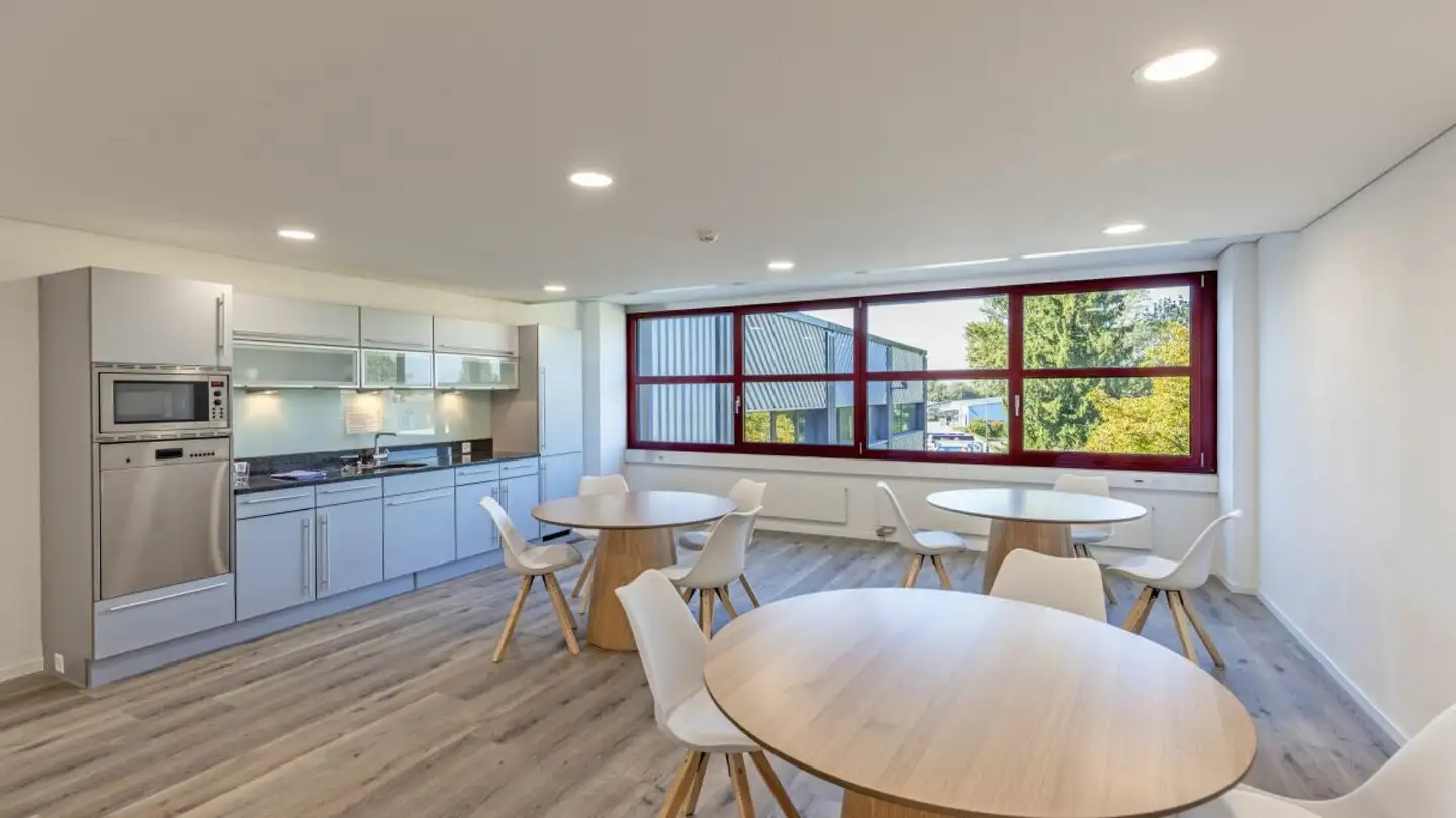 Edificio ad uso misto in affitto - Hauptstrasse 104, 9422 Staad SG