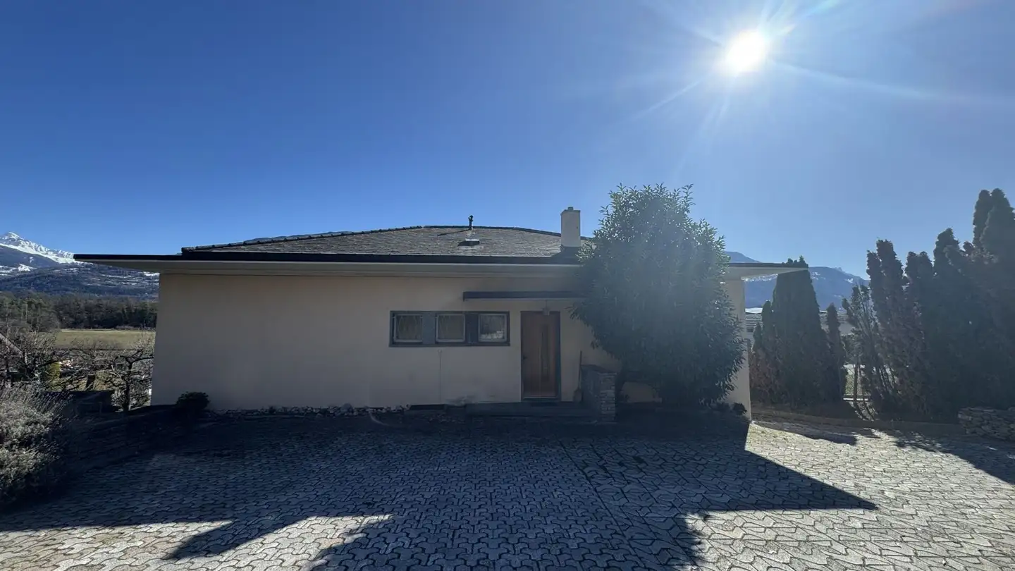 Villa for sale - Route De La Muraz, 1965 Savièse - Photo 2