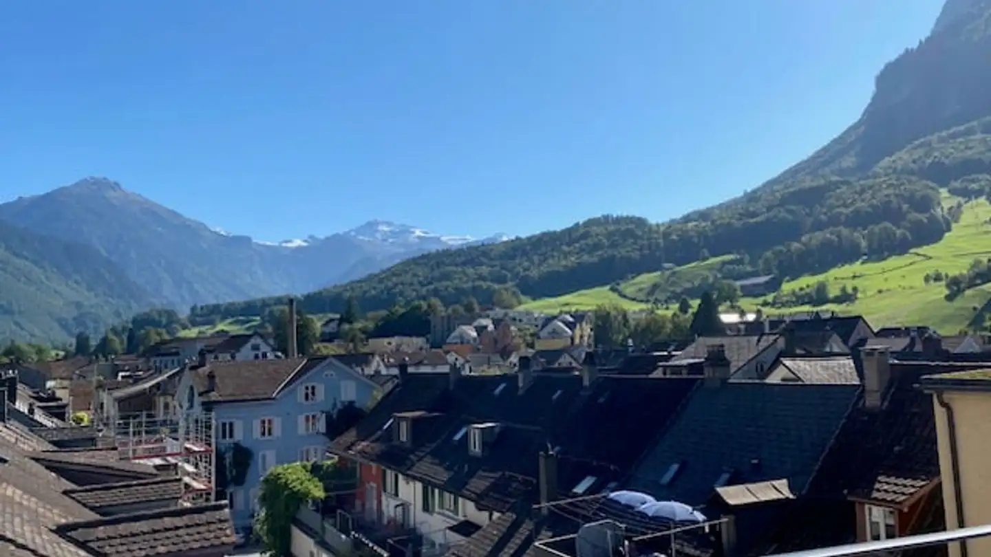 Penthouse for rent - Allmeindstrasse 1, 8750 Glarus