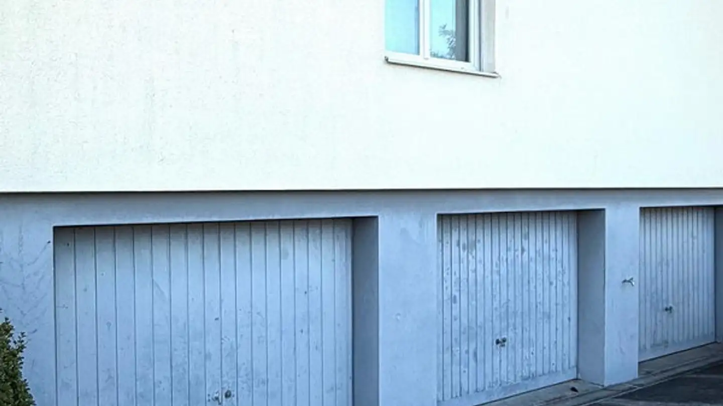 Einzelgarage mieten - Starenweg 2, 4147 Aesch BL