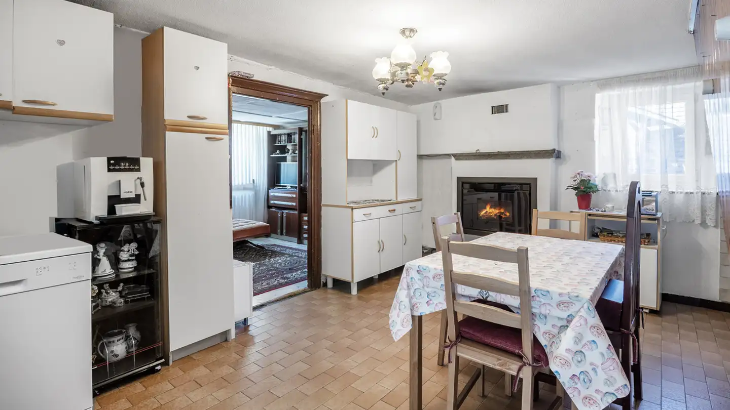 Höhlenhaus kaufen - 6535 Roveredo GR - Foto 2