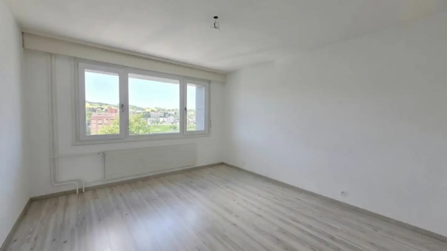 Apartment for rent - Rue De La Croix-Fédérale 23, 2300 La Chaux-de-Fonds - Photo 4