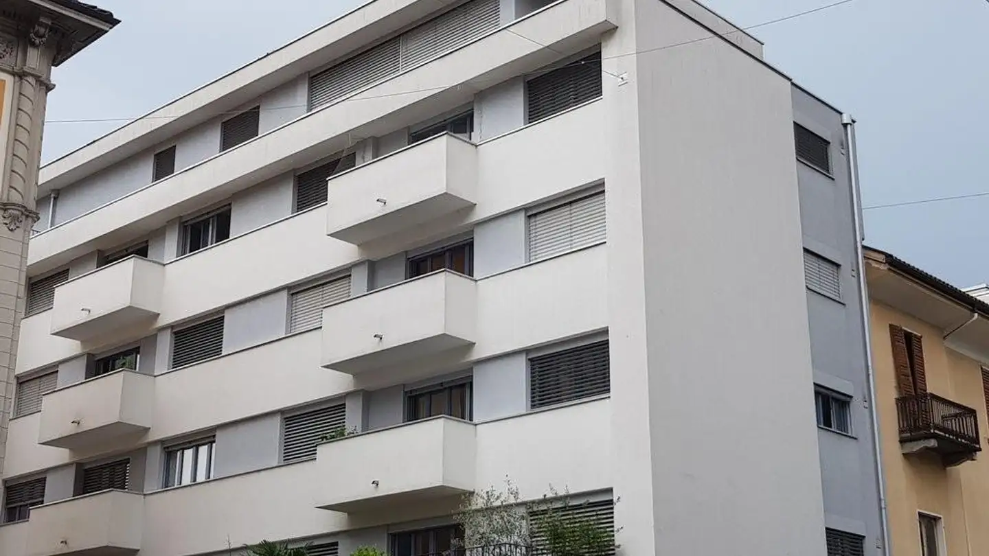 Penthouse for rent - Piazza Grande 13, 6600 Locarno