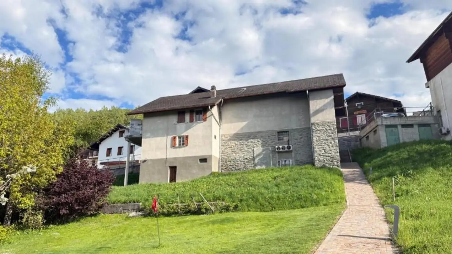Mehrfamilienhaus kaufen - La Vaye-Plane 8, 1973 Nax - Foto 4