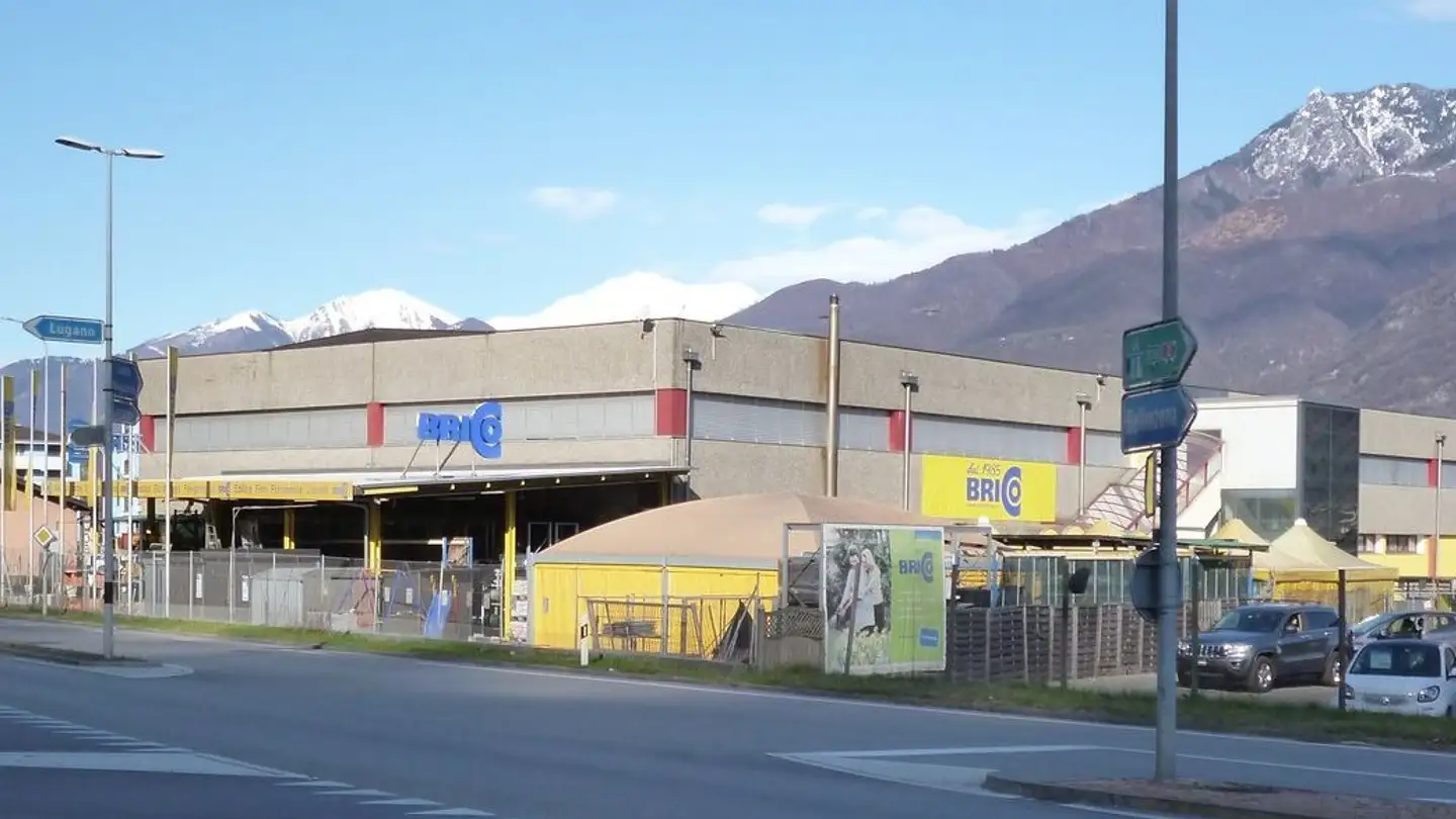Kaufhaus kaufen - Ala Campagna 2, 6593 Cadenazzo