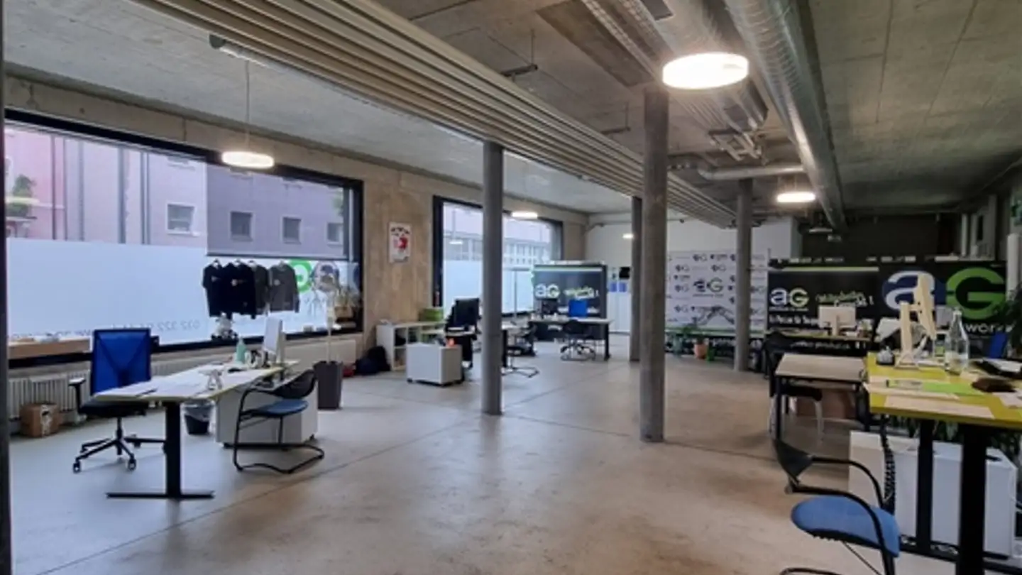 Commercial à louer - Rue Alexander-Schöni / Alexander-Schöni-Strasse, 2503 Biel/Bienne - Photo 4