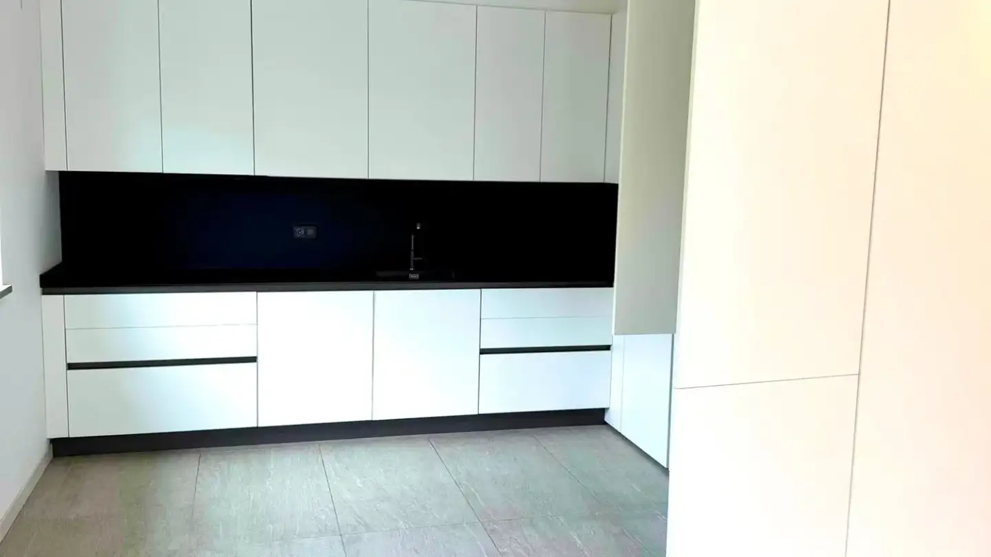 Apartment for rent - Via Dei Canova 5, 6830 Chiasso - Photo 3