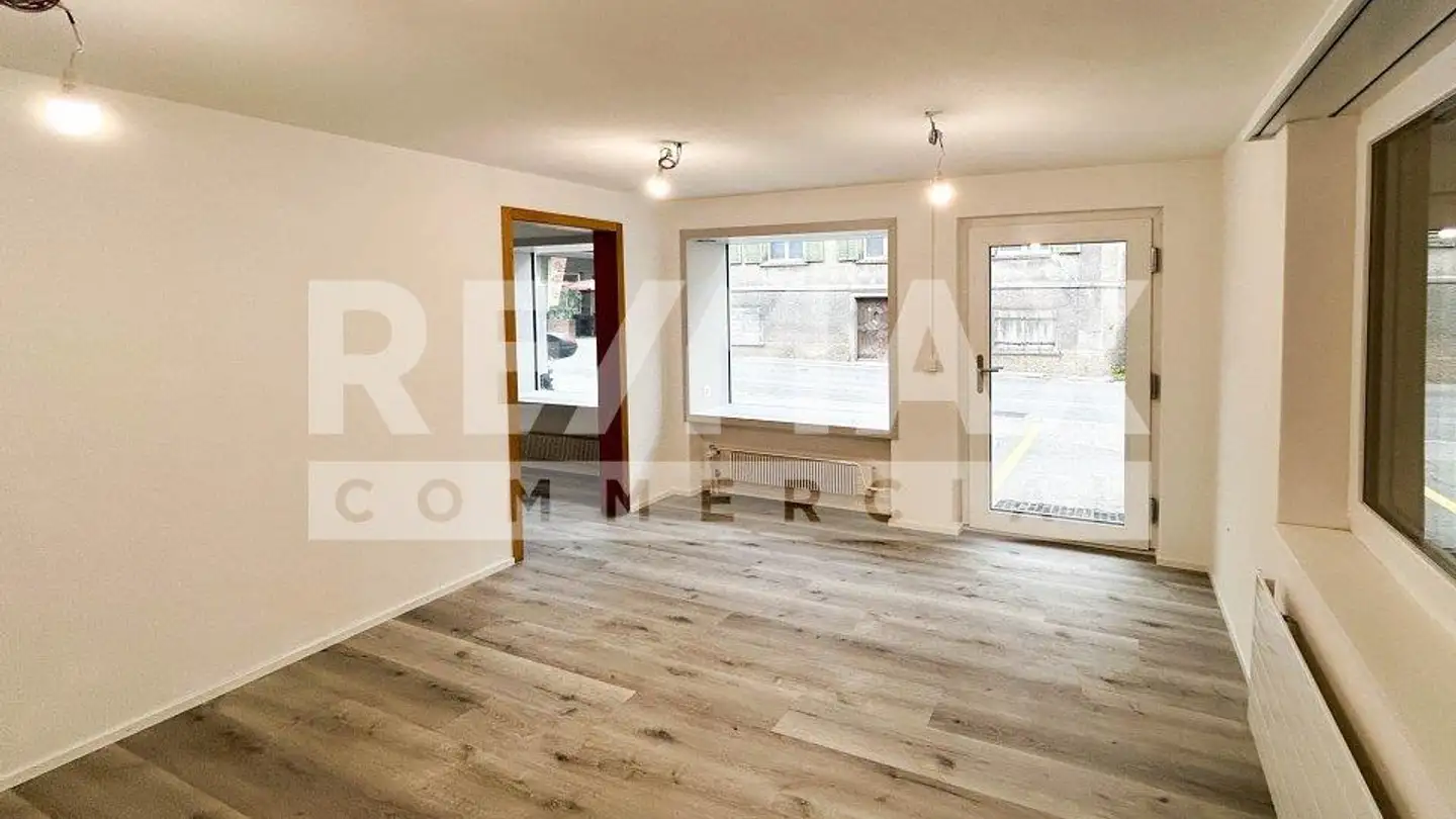 Commercial à louer - Kantonsstrasse 72, 7205 Zizers - Photo 4
