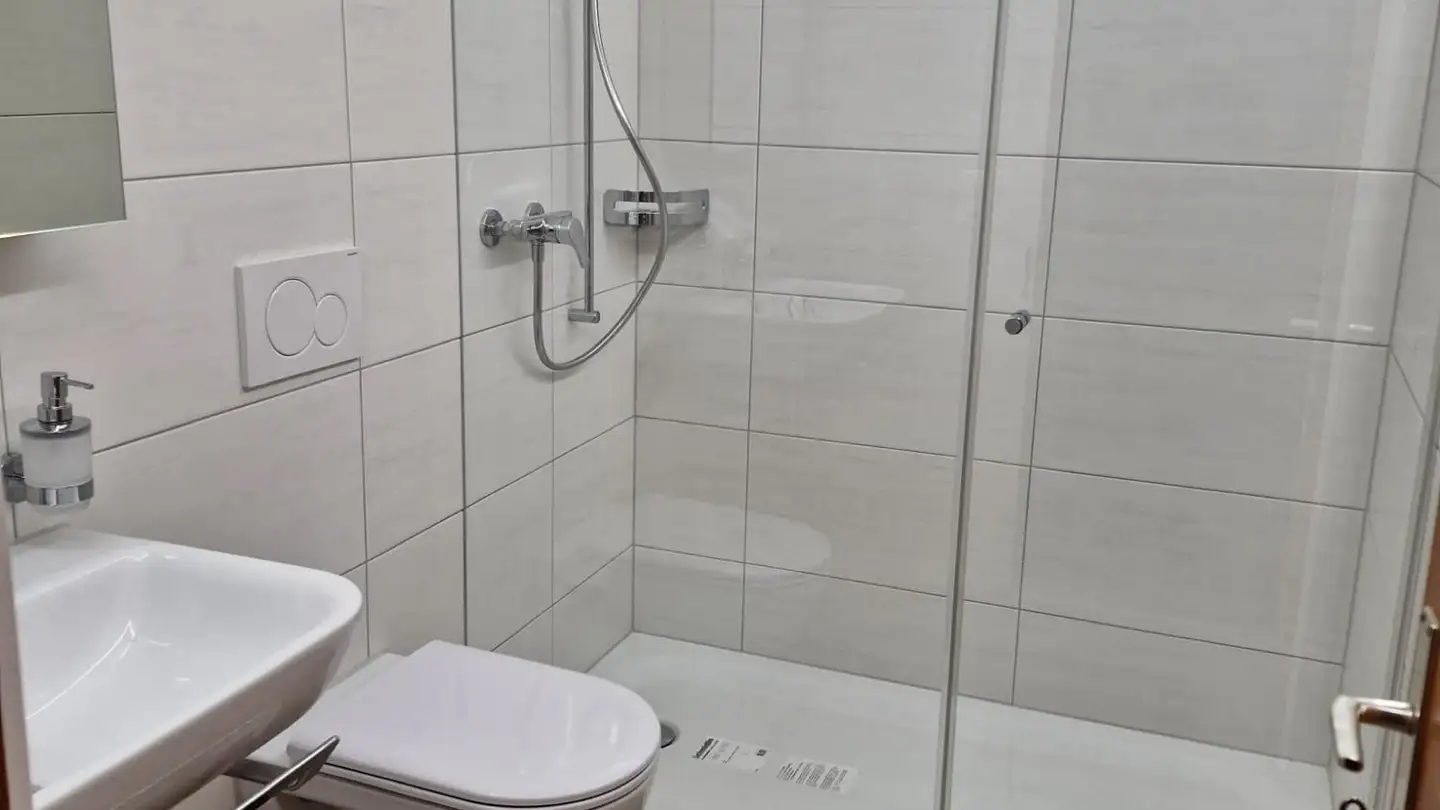 Wohnung mieten - Sonnenbergstrasse, 8842 Unteriberg - Foto 4