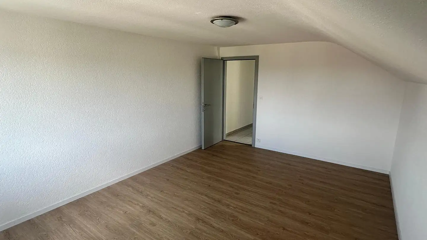 Attique à louer - Weinfelderstrasse 93, 8580 Amriswil - Photo 4