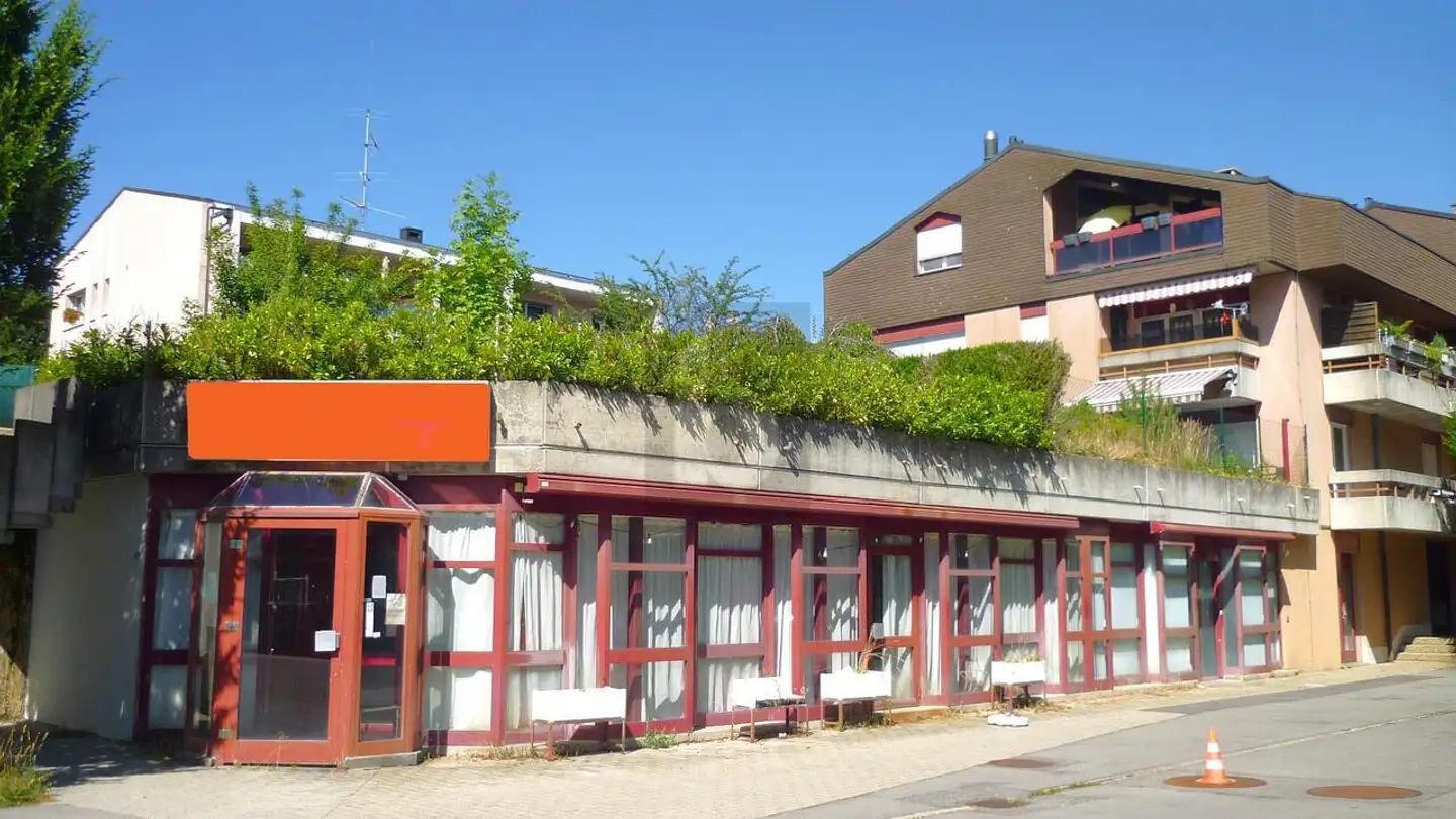 Commercial à louer - 1073 Savigny