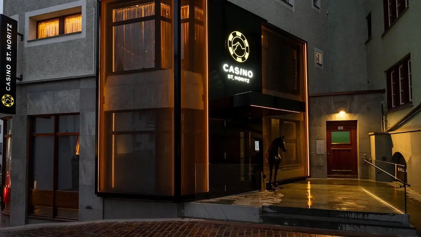 Commerciale in affitto - Via Veglia 3, 7500 St. Moritz - Photo 3