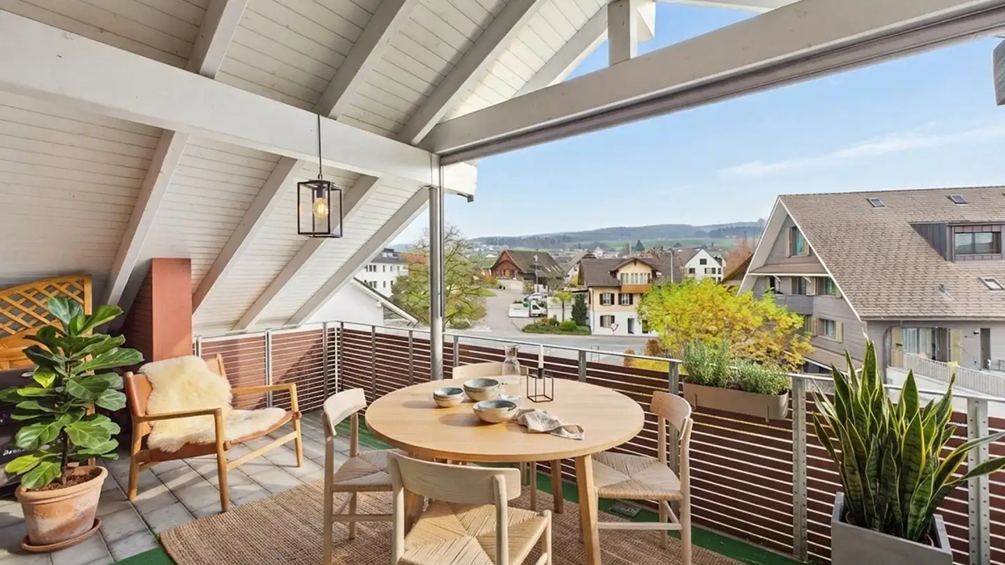 Attique à vendre - 5644 Auw