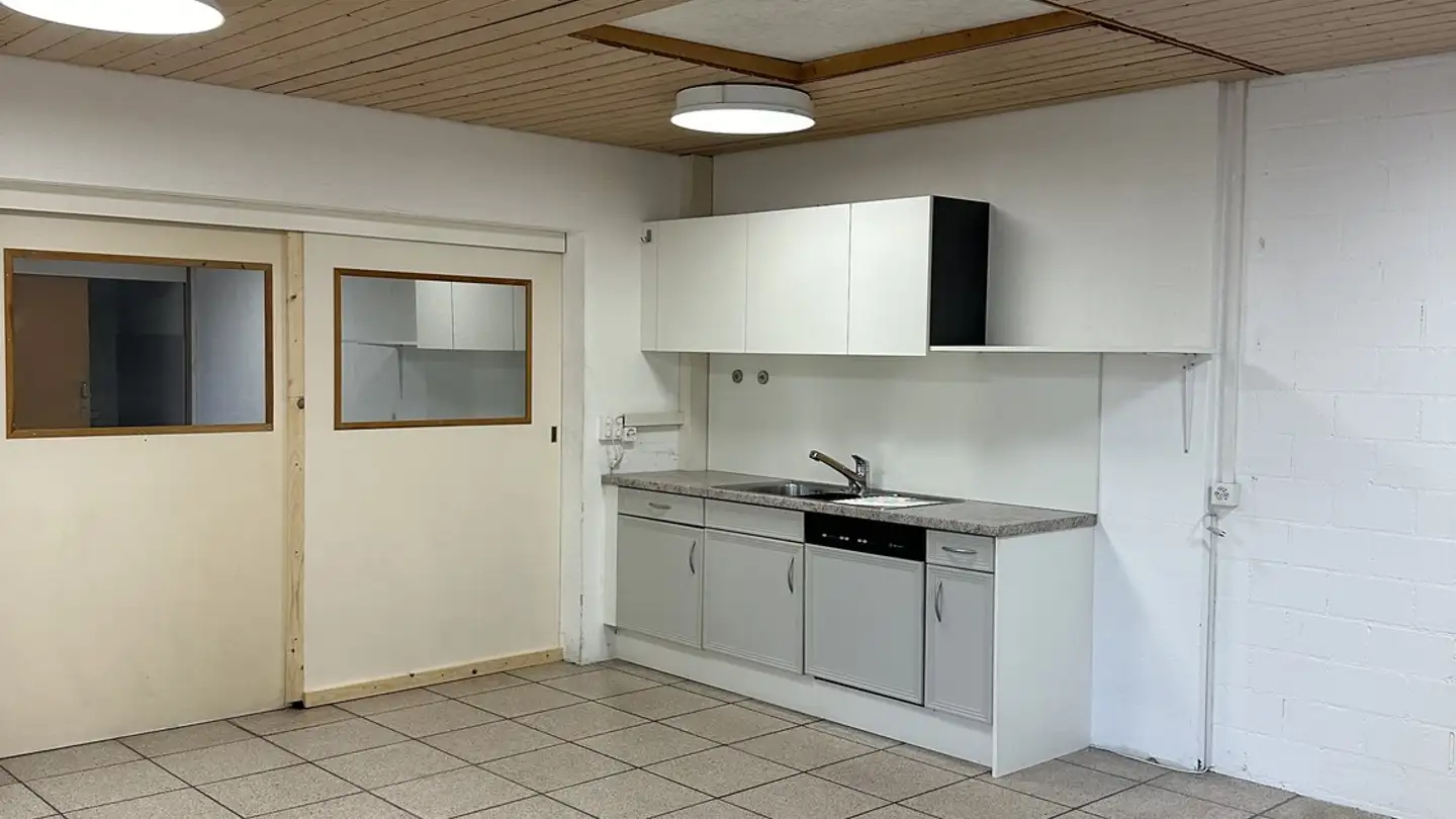Magasin à louer - Aarauer Strasse 19, 5734 Reinach AG - Photo 2