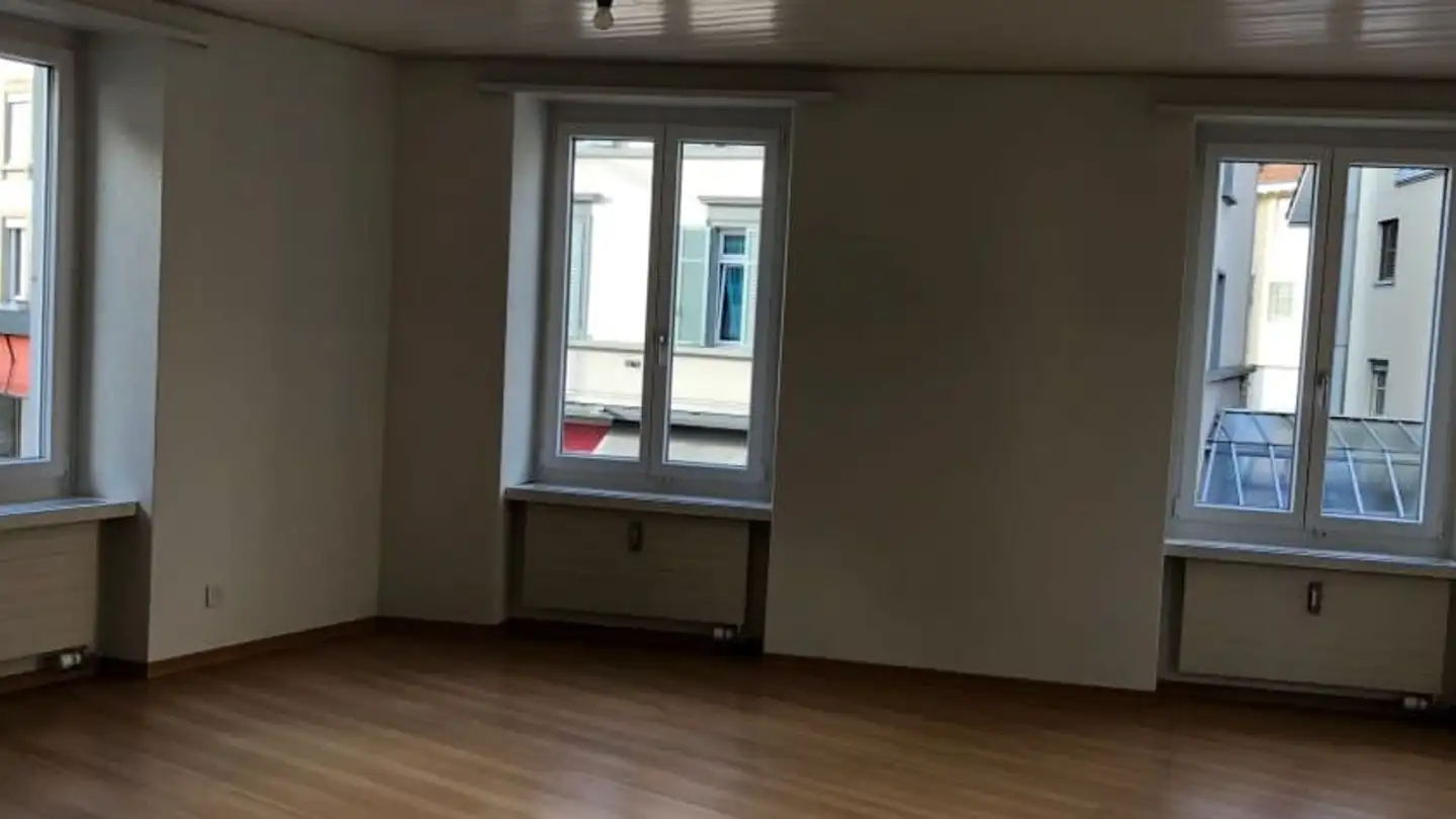 Wohnung mieten - Rapperswilerstrasse 5, 8630 Rüti ZH - Foto 3