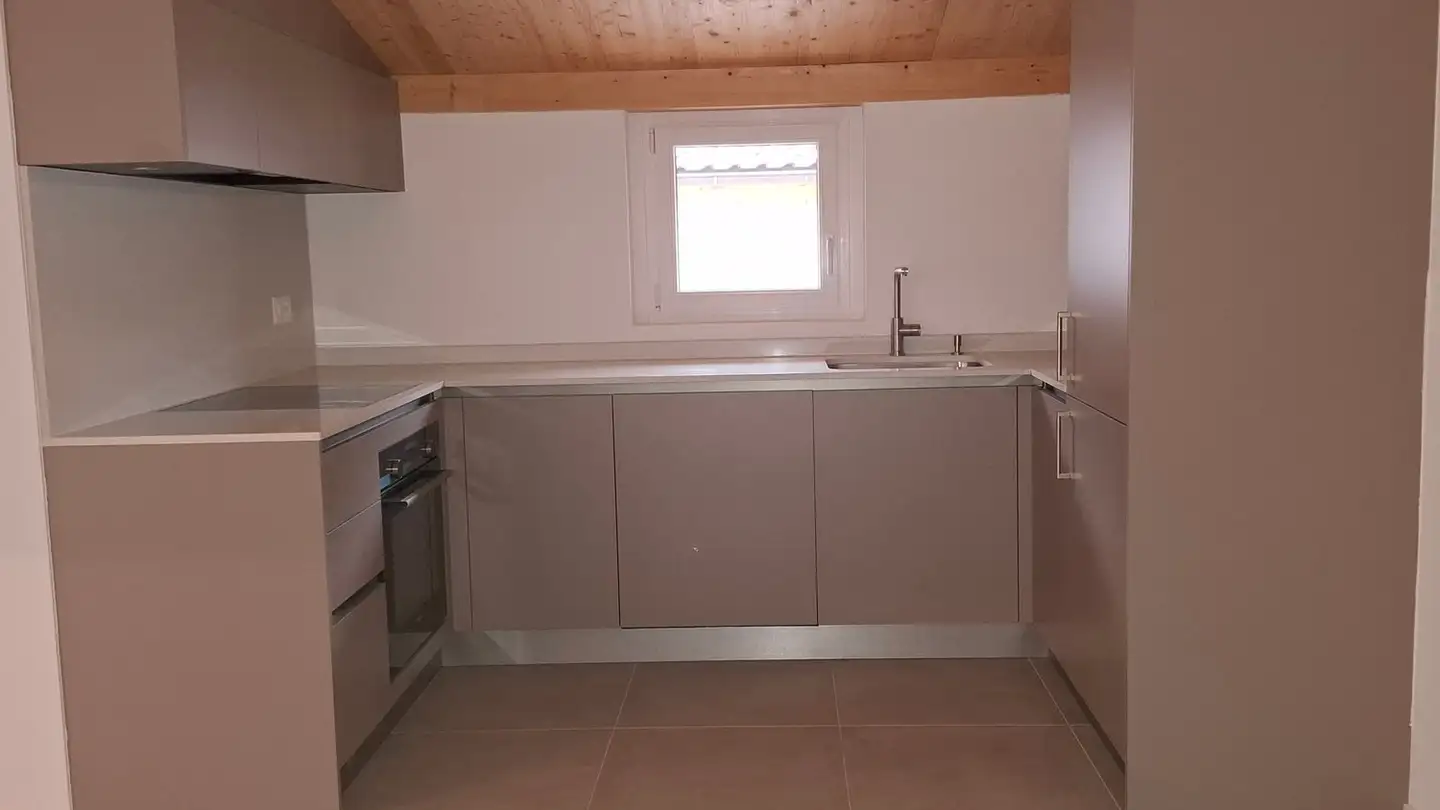 Dachgeschosswohnung mieten - 6965 Cadro