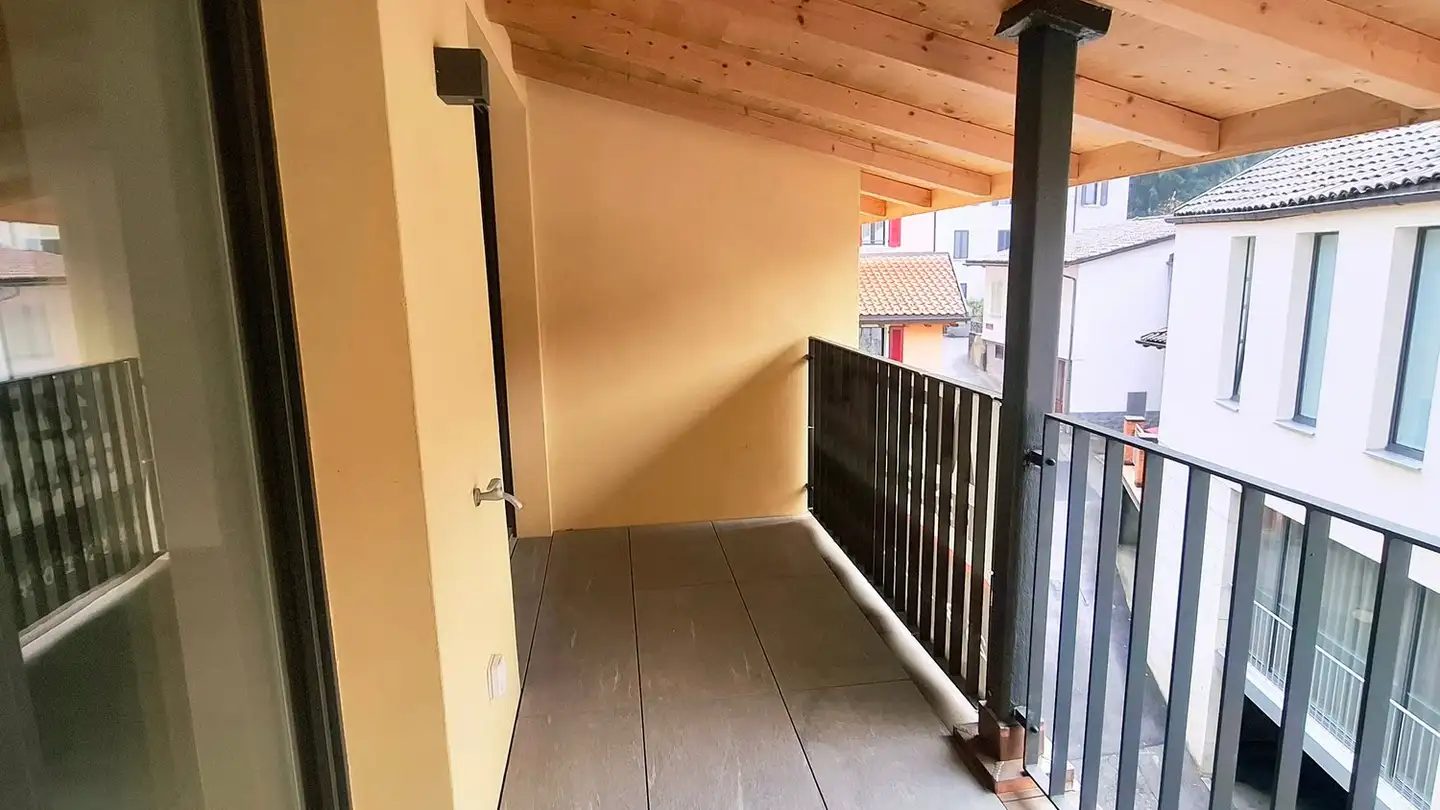 Dachgeschosswohnung mieten - 6965 Cadro - Foto 3