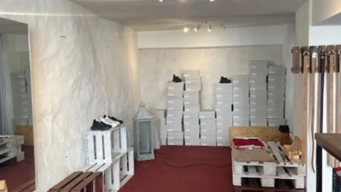 Negozio in affitto - Unterstadt 23, 8200 Schaffhausen