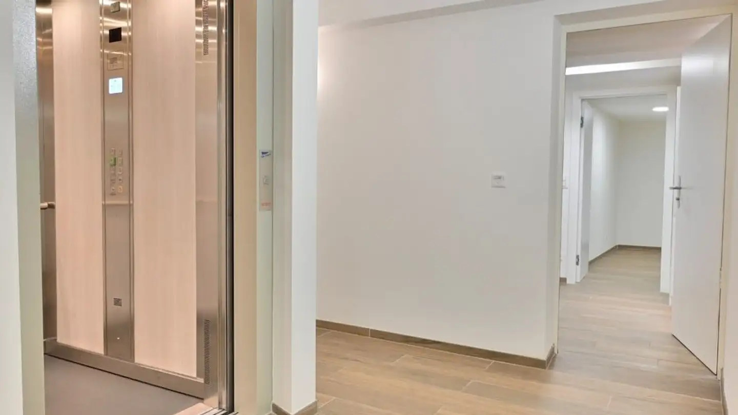 Residential building for sale - Hauptstrasse 26, 5330 Bad Zurzach - Photo 4