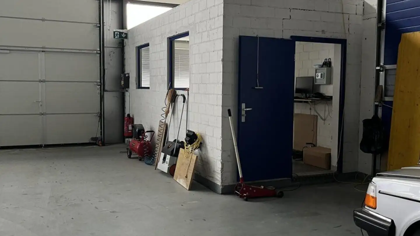 Spazio ufficio in affitto - Industriestrasse 21, 5314 Kleindöttingen - Photo 2