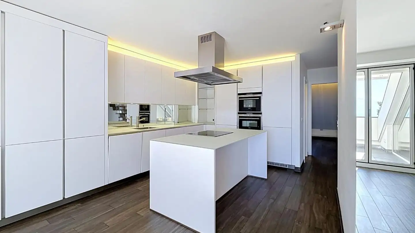 Penthouse for rent - Route du Village 25, 1112 Echichens - Photo 2