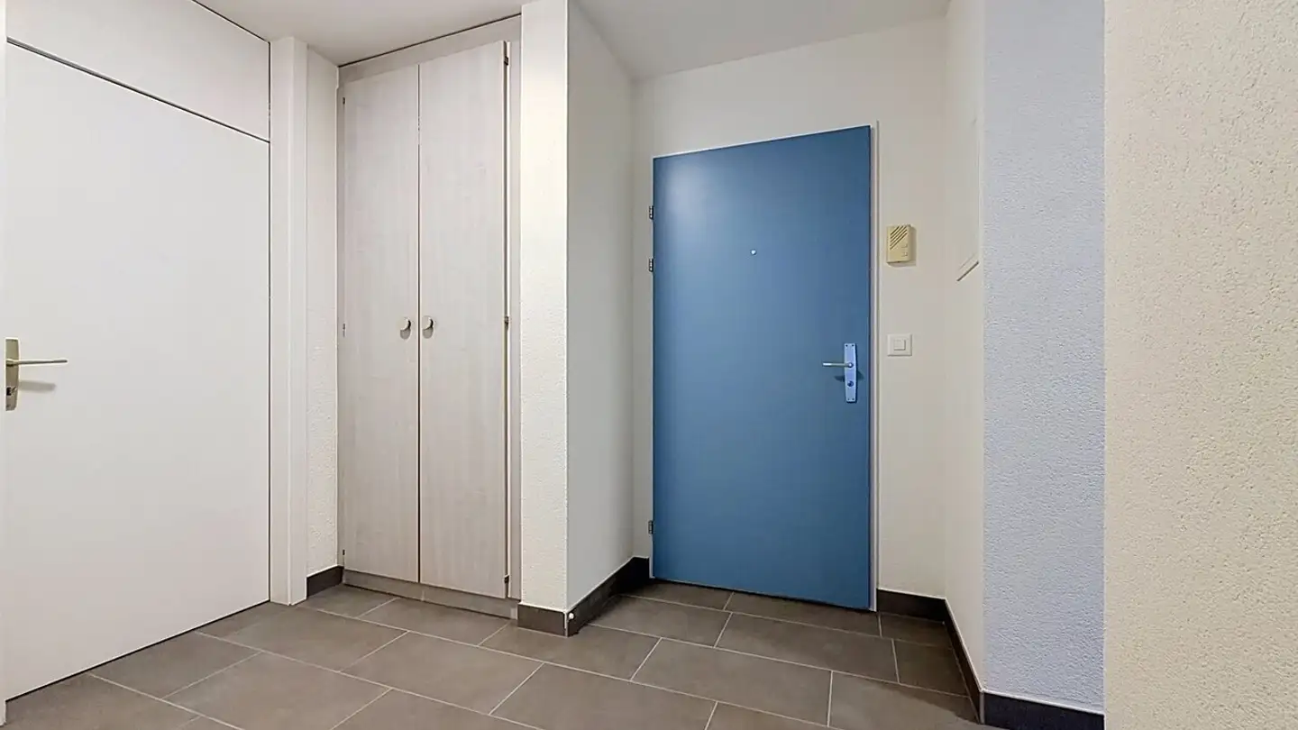 Wohnung mieten - Rue Des Auges, 1635 La Tour-de-Trême - Foto 2