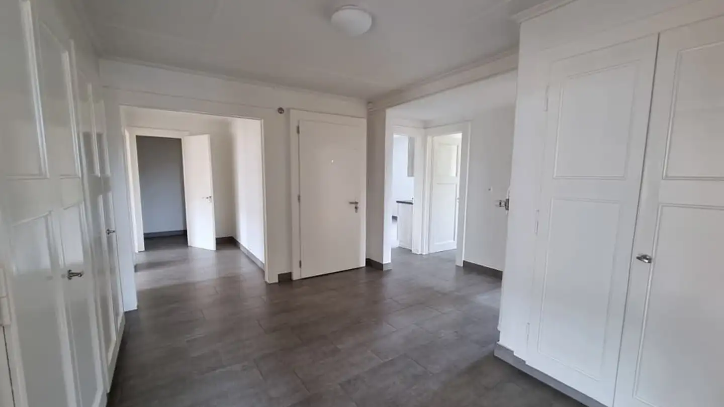 Apartment for rent - Rue Edouard-Dubied 6, 2108 Couvet - Photo 3