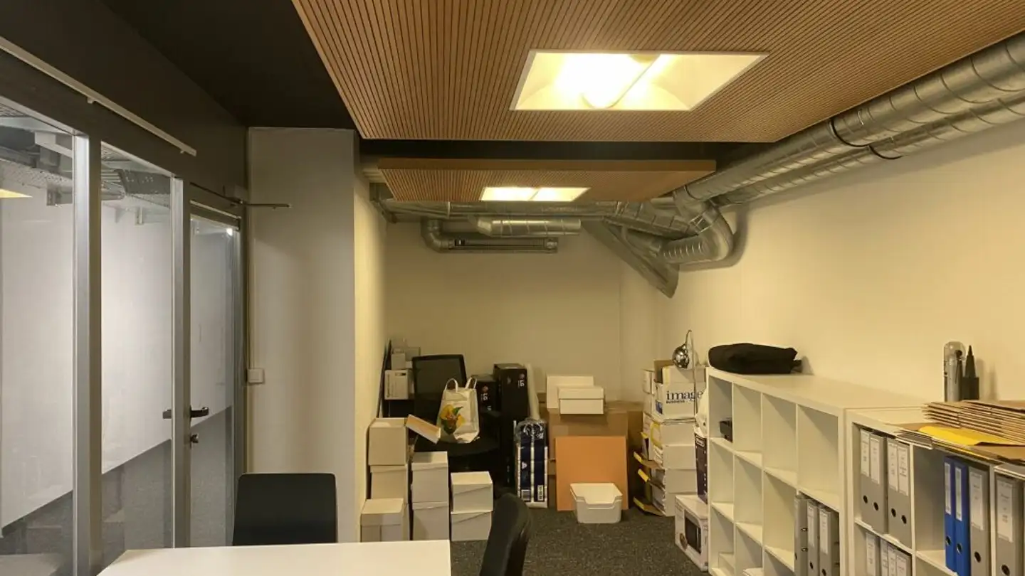 Bureau à louer - Route Industrielle 2, 1806 St-Légier-La Chiésaz - Photo 4