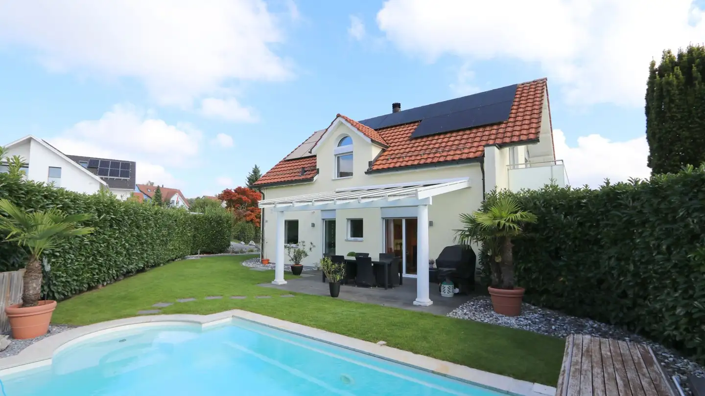 Casa bifamiliare in vendita - Im Grossäcker, 8309 Nürensdorf