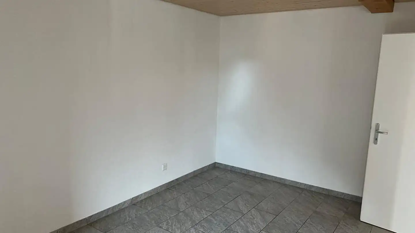 Wohnung mieten - Murtenstrasse 72, 3205 Gümmenen - Foto 4
