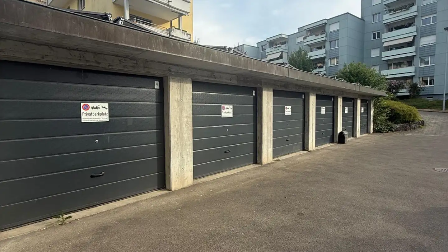 Garage individuel à louer - Dorfstrasse 86, 8954 Geroldswil